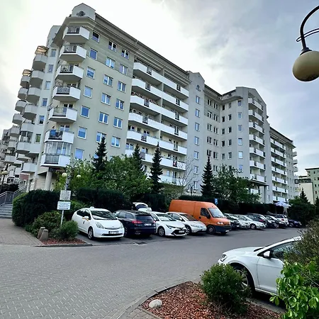 Apartament Millennium Skorosze Mango Warszawa