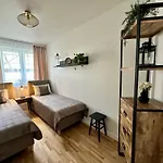 Millennium Skorosze Mango Apartmán Varšava